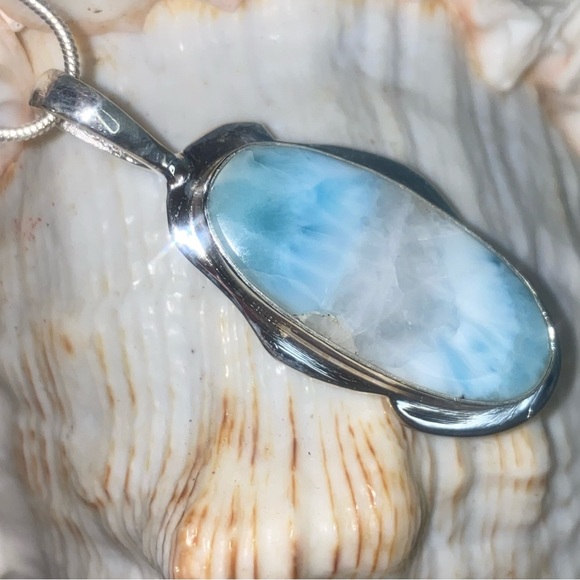 Caribbean Larimar natural gemstone statement Pendant - Picture 2 of 11